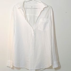 Gap half button down - Women's L